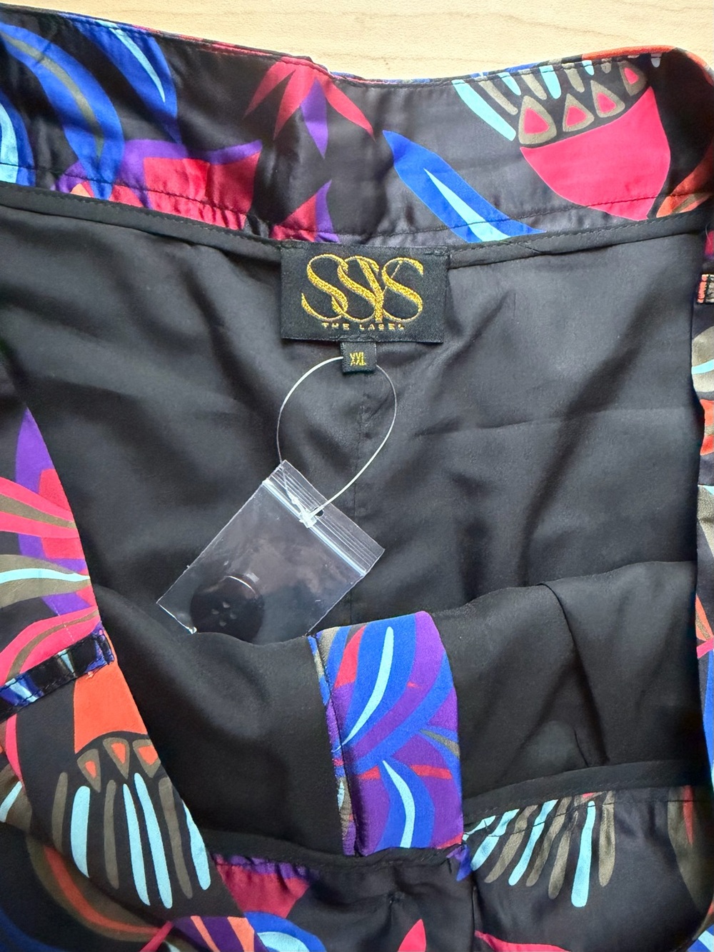 Rue Trouser shorts in tropical print - Picture 6 of 7